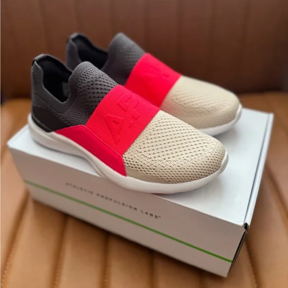 APL Women’s Techbloom Bliss Sneakers - Asteroid/Magenta/Beach - Picture 1 of 6